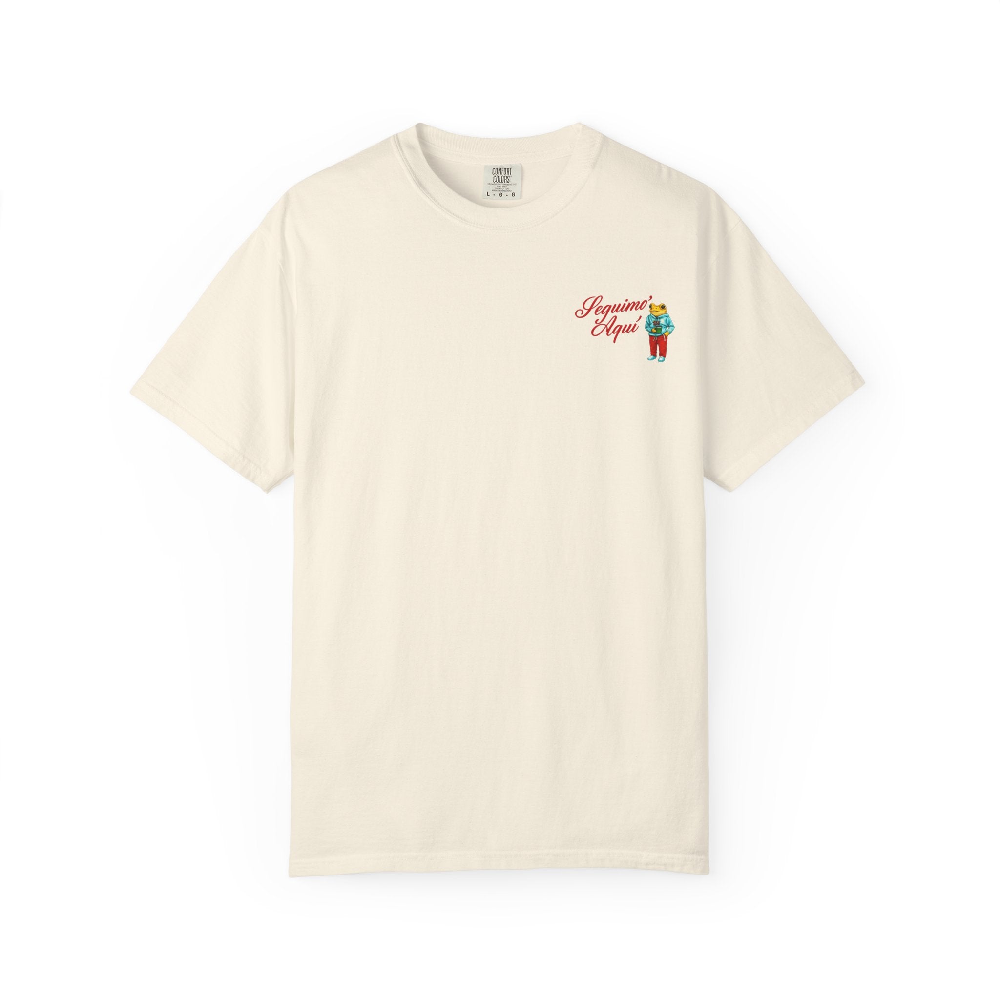 Spanish Quote T-Shirt — “Mientras uno está vivo…” Chest Graphic & Back Typography