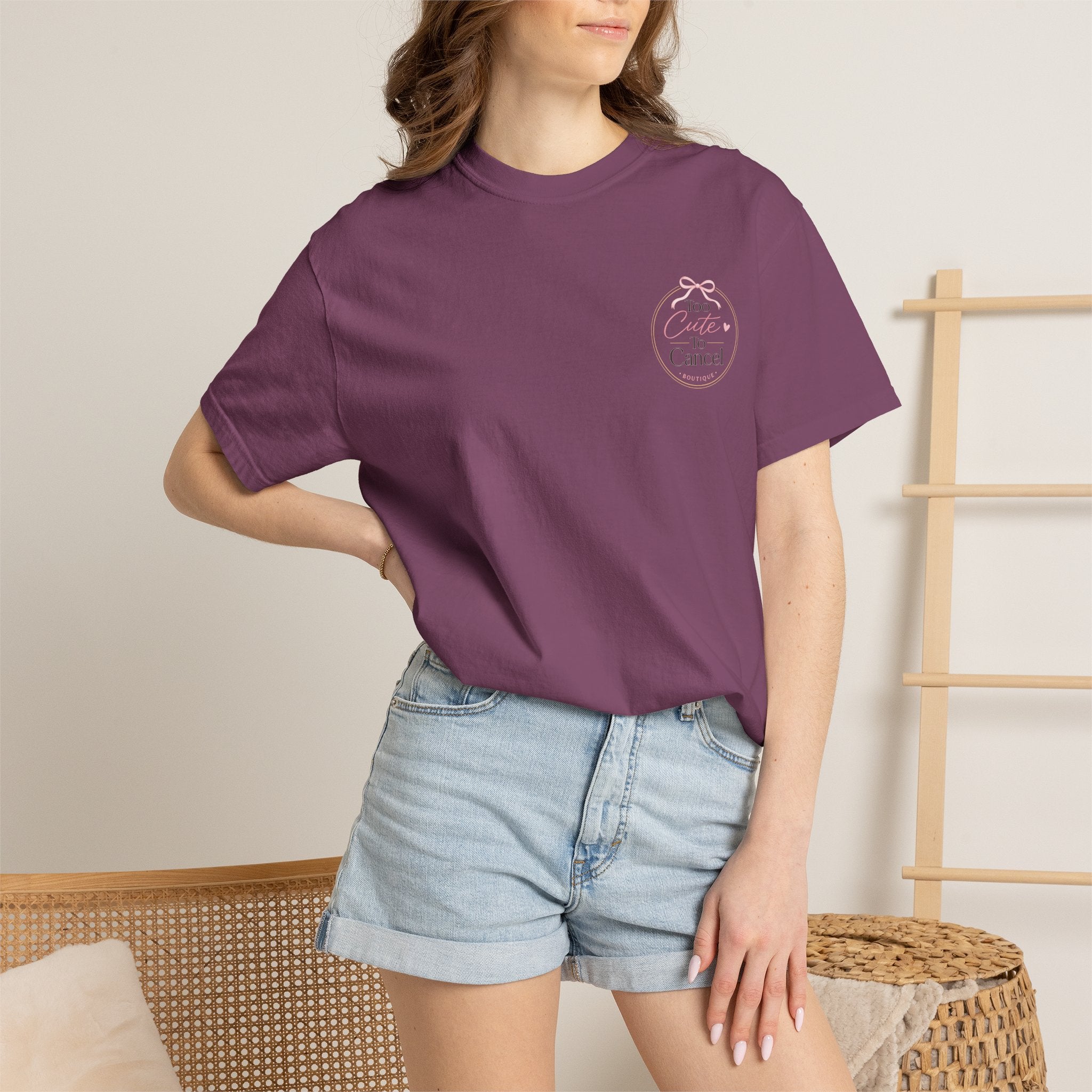 Chingona Como Mi Madre T-shirt — Empowering Spanish Slogan Tee